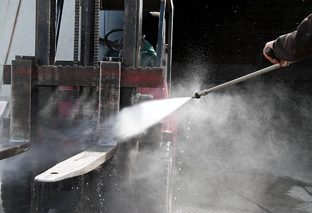 Best Machinery and Equipment Cleaning  in University, FL